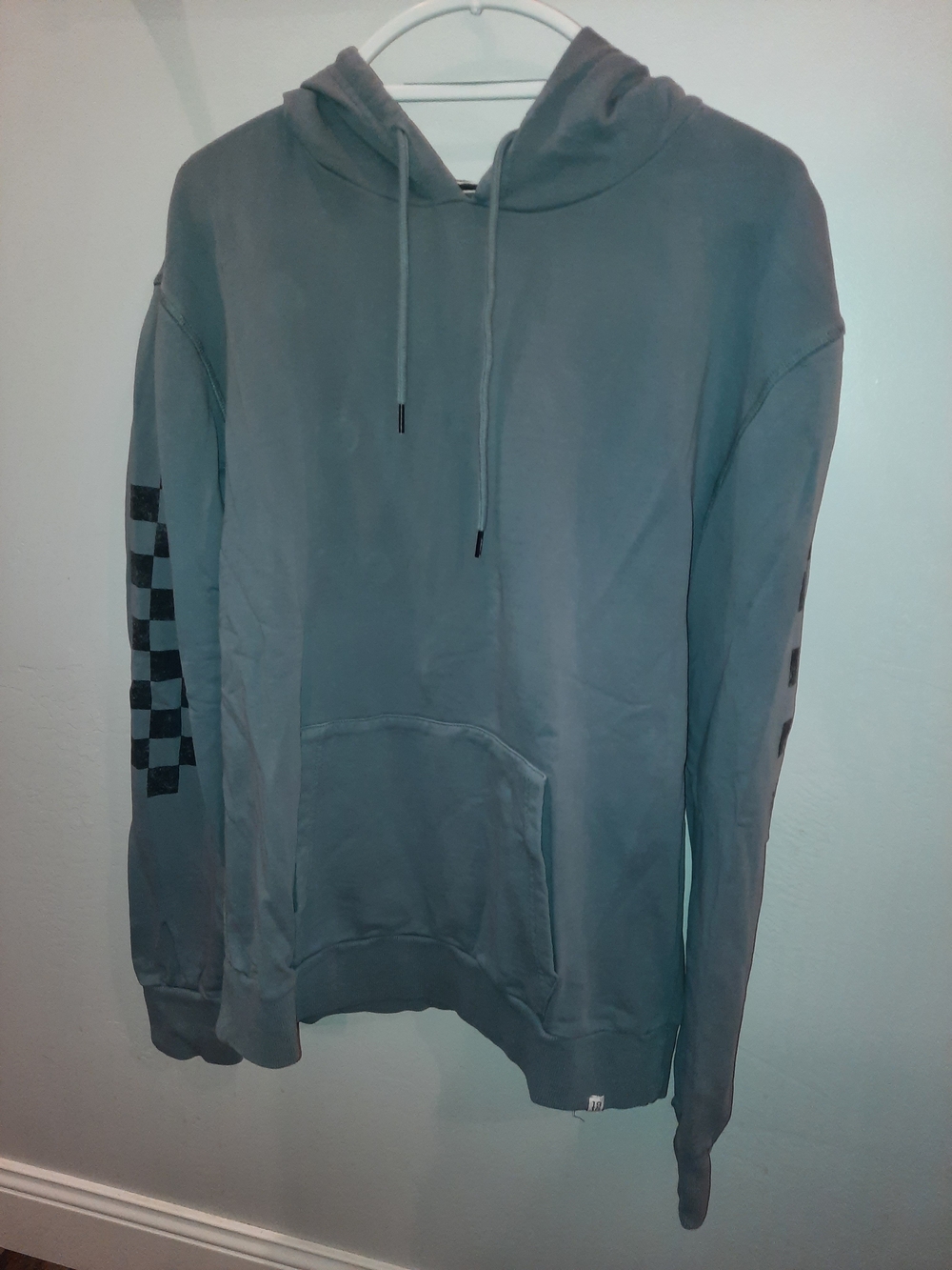 Sovereign Code Gray Blue Pullover Hoodie with Checker Sleeve Accents SIze XL GUC